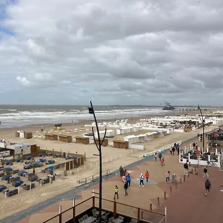 With Front Sea View Appartement